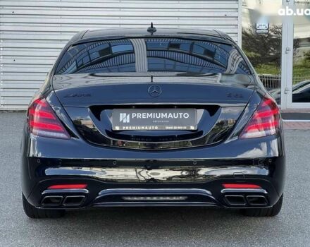 Мерседес С Класс, объемом двигателя 4 л и пробегом 61 тыс. км за 105000 $, фото 11 на Automoto.ua