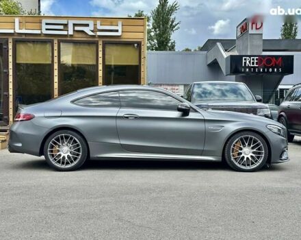 Мерседес С Класс, объемом двигателя 4 л и пробегом 52 тыс. км за 74999 $, фото 9 на Automoto.ua