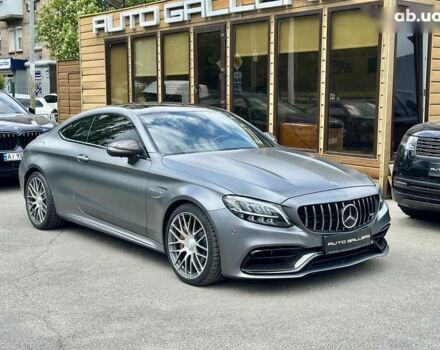 Мерседес С Класс, объемом двигателя 4 л и пробегом 52 тыс. км за 74999 $, фото 3 на Automoto.ua