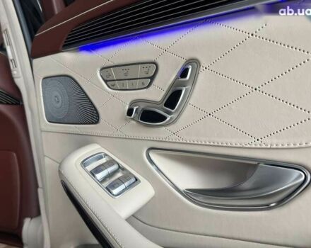 Мерседес С Класс, объемом двигателя 4 л и пробегом 61 тыс. км за 105000 $, фото 26 на Automoto.ua