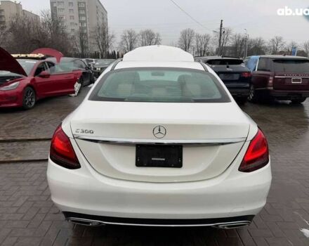 Мерседес С Класс, объемом двигателя 2 л и пробегом 12 тыс. км за 12800 $, фото 10 на Automoto.ua