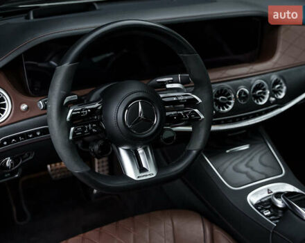 Мерседес С Класс, объемом двигателя 3.99 л и пробегом 100 тыс. км за 66999 $, фото 14 на Automoto.ua