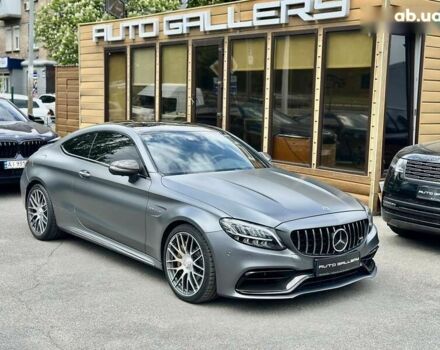 Мерседес С Класс, объемом двигателя 4 л и пробегом 52 тыс. км за 74999 $, фото 4 на Automoto.ua