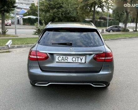 Мерседес С Класс, объемом двигателя 2.1 л и пробегом 299 тыс. км за 18800 $, фото 7 на Automoto.ua