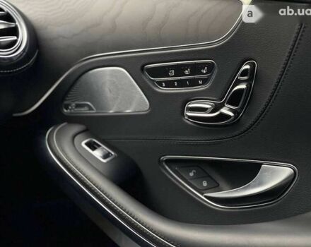 Мерседес С Класс, объемом двигателя 4 л и пробегом 133 тыс. км за 74900 $, фото 19 на Automoto.ua