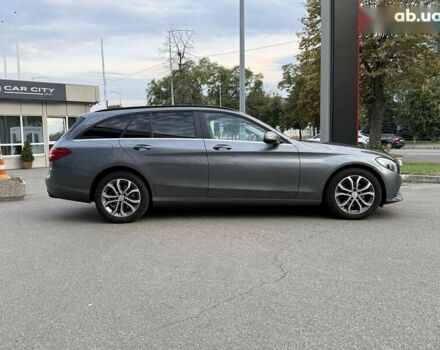 Мерседес С Класс, объемом двигателя 2.1 л и пробегом 299 тыс. км за 18800 $, фото 5 на Automoto.ua