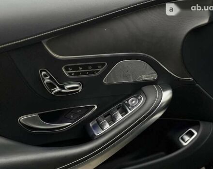 Мерседес С Класс, объемом двигателя 4 л и пробегом 133 тыс. км за 74900 $, фото 8 на Automoto.ua