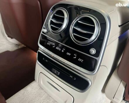 Мерседес С Класс, объемом двигателя 4 л и пробегом 61 тыс. км за 105000 $, фото 25 на Automoto.ua