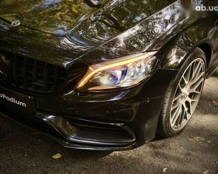 Мерседес С Клас, об'ємом двигуна 4 л та пробігом 63 тис. км за 54990 $, фото 5 на Automoto.ua