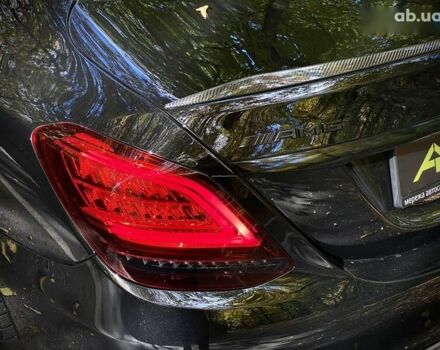 Мерседес С Клас, об'ємом двигуна 4 л та пробігом 63 тис. км за 54990 $, фото 6 на Automoto.ua