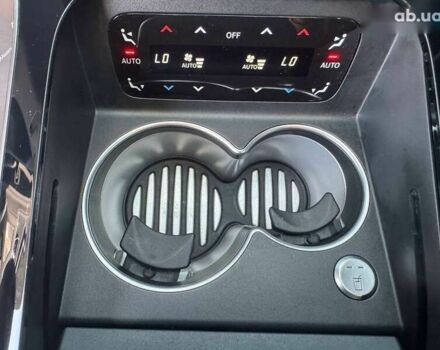 Мерседес С Класс, объемом двигателя 3 л и пробегом 70 тыс. км за 107000 $, фото 23 на Automoto.ua