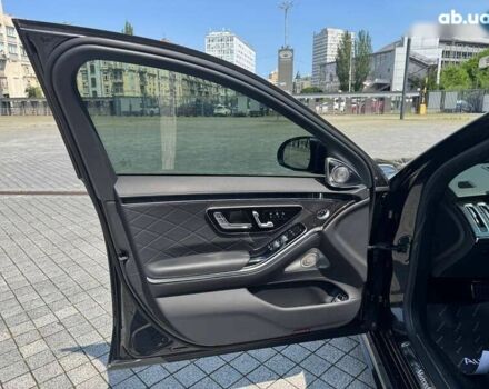 Мерседес С Класс, объемом двигателя 3 л и пробегом 70 тыс. км за 107000 $, фото 8 на Automoto.ua