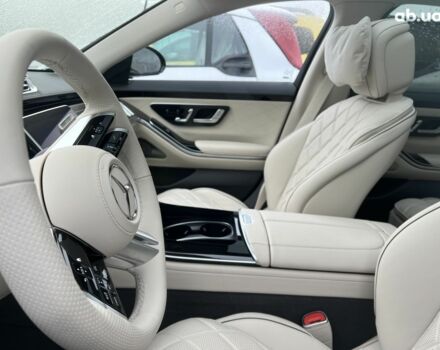 Мерседес С Класс, объемом двигателя 3.98 л и пробегом 20 тыс. км за 137372 $, фото 22 на Automoto.ua