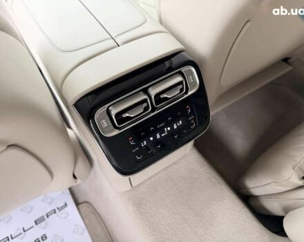 Мерседес С Класс, объемом двигателя 4 л и пробегом 38 тыс. км за 134999 $, фото 24 на Automoto.ua