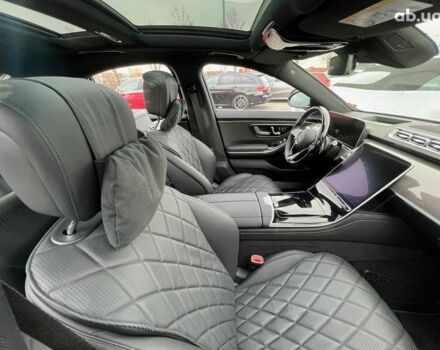 Мерседес С Класс, объемом двигателя 3 л и пробегом 1 тыс. км за 123982 $, фото 4 на Automoto.ua