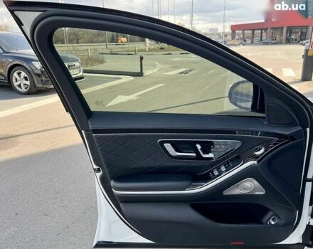 Мерседес С Класс, объемом двигателя 4 л и пробегом 42 тыс. км за 91000 $, фото 19 на Automoto.ua