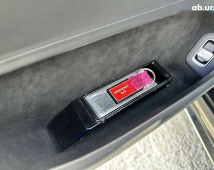 Мерседес С Клас, об'ємом двигуна 3 л та пробігом 48 тис. км за 185000 $, фото 9 на Automoto.ua