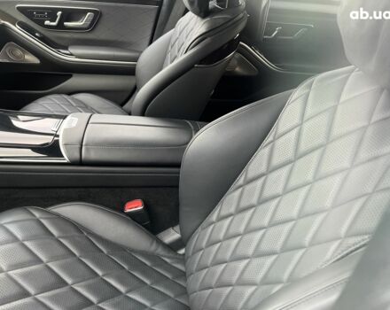 Мерседес С Класс, объемом двигателя 3 л и пробегом 29 тыс. км за 117592 $, фото 35 на Automoto.ua