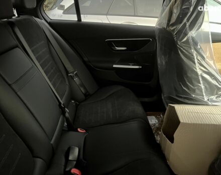 Мерседес С Клас, об'ємом двигуна 1.99 л та пробігом 3 тис. км за 53145 $, фото 2 на Automoto.ua