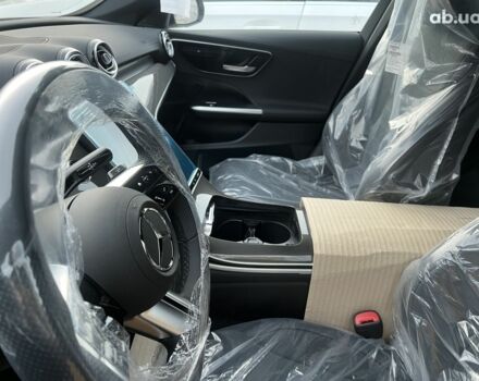 Мерседес С Клас, об'ємом двигуна 1.99 л та пробігом 3 тис. км за 53145 $, фото 18 на Automoto.ua