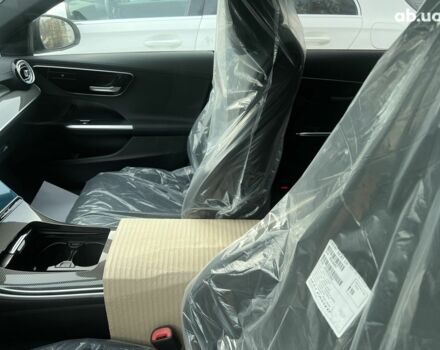 Мерседес С Клас, об'ємом двигуна 1.99 л та пробігом 3 тис. км за 53145 $, фото 14 на Automoto.ua