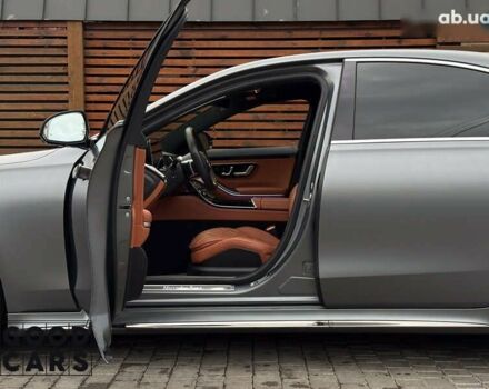 Мерседес С Класс, объемом двигателя 0 л и пробегом 42 тыс. км за 160000 $, фото 18 на Automoto.ua