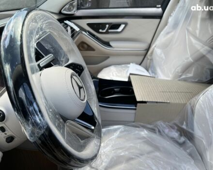 Мерседес С Класс, объемом двигателя 3.98 л и пробегом 2 тыс. км за 209535 $, фото 27 на Automoto.ua