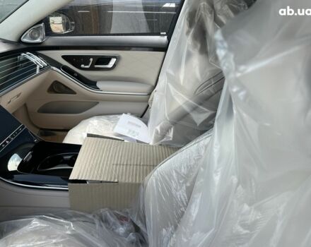 Мерседес С Класс, объемом двигателя 3.98 л и пробегом 2 тыс. км за 209535 $, фото 25 на Automoto.ua