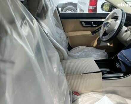 Мерседес С Класс, объемом двигателя 3.98 л и пробегом 2 тыс. км за 209535 $, фото 7 на Automoto.ua