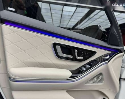 Мерседес С Класс, объемом двигателя 3 л и пробегом 2 тыс. км за 156800 $, фото 29 на Automoto.ua