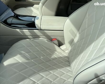 Мерседес С Класс, объемом двигателя 3 л и пробегом 1 тыс. км за 147261 $, фото 39 на Automoto.ua