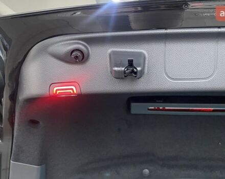 купити нове авто Мерседес С Клас 2025 року від офіційного дилера УКРАВТО ХМЕЛЬНИЦЬКИЙ Mercedes-Benz Мерседес фото