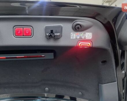 купити нове авто Мерседес С Клас 2025 року від офіційного дилера УКРАВТО ХМЕЛЬНИЦЬКИЙ Mercedes-Benz Мерседес фото