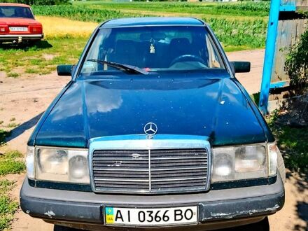 Мерседес С Класс 1985 в Гадяче на Automoto.ua Мерседес С Класс, объемом двигателя 2.5 л и пробегом 300 тыс. км за 1600 $, фото 1 на Automoto.ua