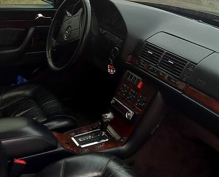 Мерседес С Класс, объемом двигателя 5 л и пробегом 0 тыс. км за 5500 $, фото 1 на Automoto.ua