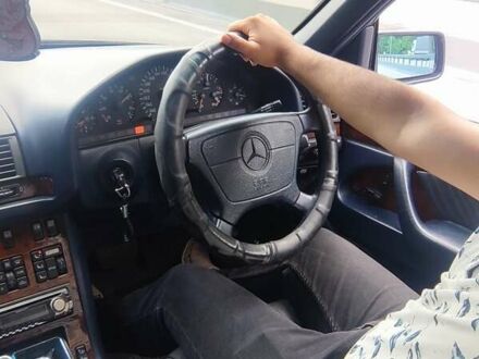 Мерседес С Клас 1995 у Києві на Automoto.ua Мерседес С Клас, об'ємом двигуна 3.2 л та пробігом 400 тис. км за 5500 $, фото 1 на Automoto.ua