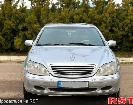 Мерседес С Класс, объемом двигателя 4.3 л и пробегом 300 тыс. км за 4900 $, фото 1 на Automoto.ua