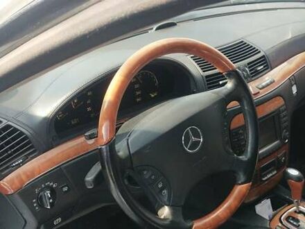 Мерседес С Класс 2002 в Шепетовке на Automoto.ua Мерседес С Класс, объемом двигателя 5 л и пробегом 320 тыс. км за 6500 $, фото 1 на Automoto.ua
