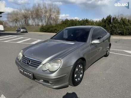 Мерседес С Клас 2004 у Києві на Automoto.ua Мерседес С Клас, об'ємом двигуна 2.2 л та пробігом 444 тис. км за 4690 $, фото 1 на Automoto.ua