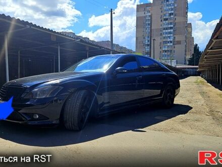 Мерседес С Класс 2008 в Одессе на Automoto.ua Мерседес С Класс, объемом двигателя 5.5 л и пробегом 264 тыс. км за 9300 $, фото 1 на Automoto.ua