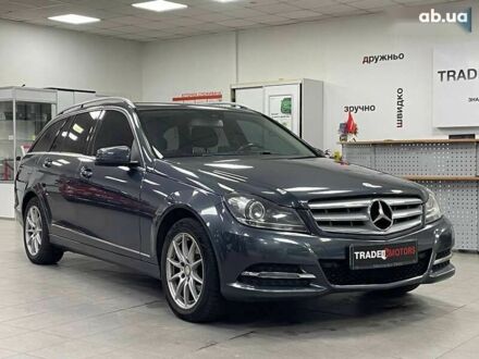 Мерседес С Класс, объемом двигателя 2.1 л и пробегом 306 тыс. км за 10490 $, фото 1 на Automoto.ua