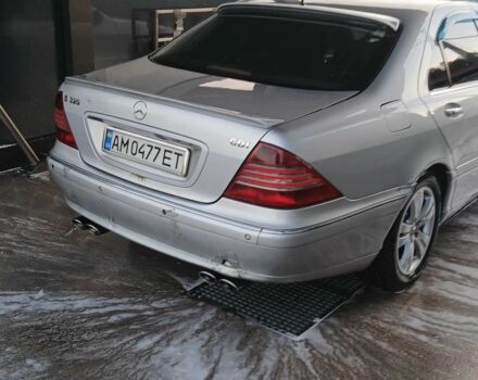 Серый Мерседес С Класс, объемом двигателя 3.2 л и пробегом 200 тыс. км за 5500 $, фото 2 на Automoto.ua