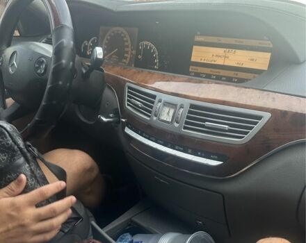 Мерседес С Класс 2007 в Тячеве на Automoto.ua Серый Мерседес С Класс, объемом двигателя 3 л и пробегом 145 тыс. км за 6200 $, фото 6 на Automoto.ua