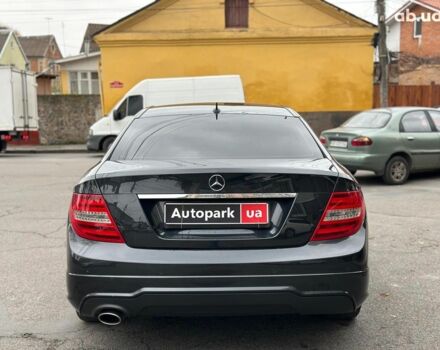 Серый Мерседес С Класс, объемом двигателя 1.6 л и пробегом 231 тыс. км за 12990 $, фото 3 на Automoto.ua