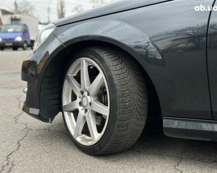 Серый Мерседес С Класс, объемом двигателя 1.6 л и пробегом 231 тыс. км за 12990 $, фото 2 на Automoto.ua