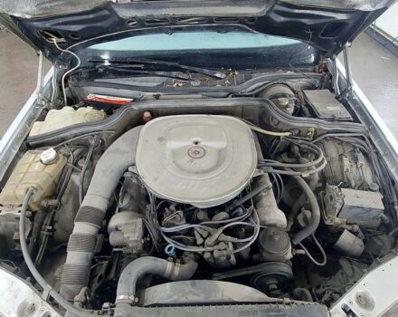 Серый Мерседес С Класс, объемом двигателя 5 л и пробегом 140 тыс. км за 10000 $, фото 17 на Automoto.ua