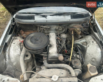 Серый Мерседес С Класс, объемом двигателя 1.97 л и пробегом 300 тыс. км за 750 $, фото 3 на Automoto.ua