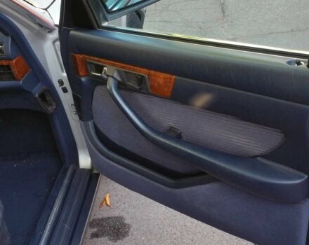 Серый Мерседес С Класс, объемом двигателя 3.8 л и пробегом 288 тыс. км за 15000 $, фото 12 на Automoto.ua