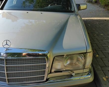 Серый Мерседес С Класс, объемом двигателя 3.8 л и пробегом 288 тыс. км за 15000 $, фото 2 на Automoto.ua