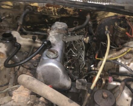 Сірий Мерседес С Клас, об'ємом двигуна 2.4 л та пробігом 200 тис. км за 700 $, фото 5 на Automoto.ua